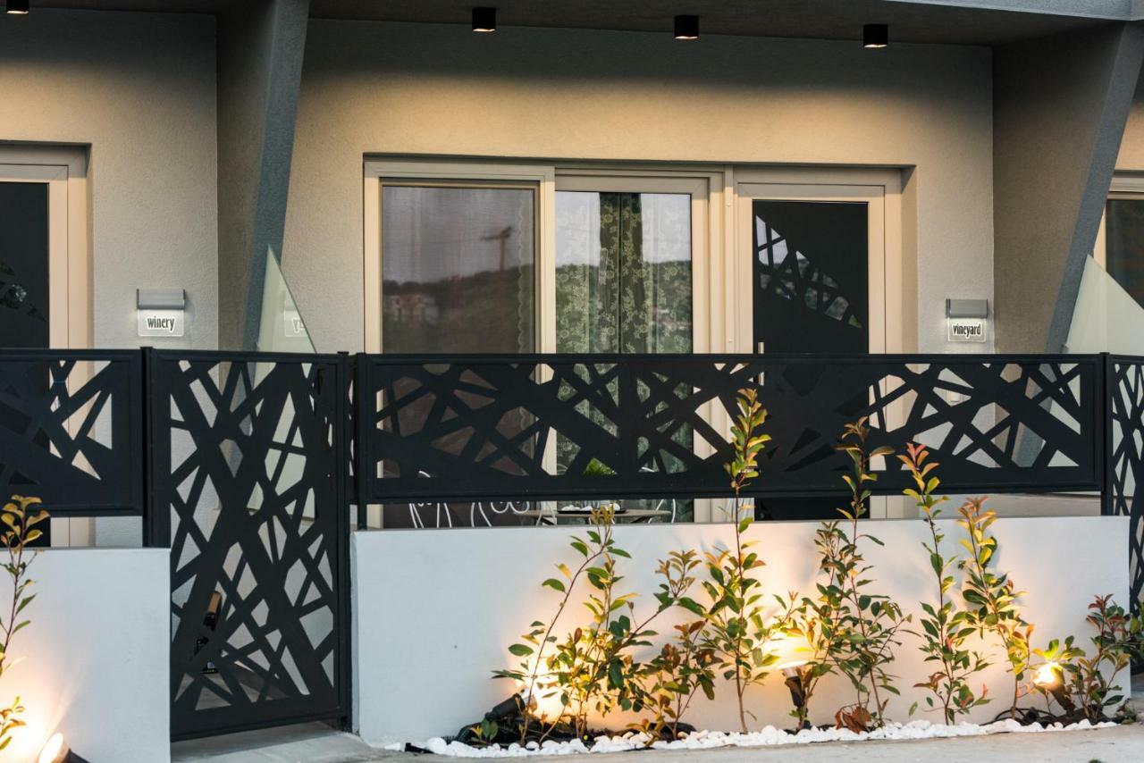 Oinoelia Luxury Suites & Residence Potos Eksteriør billede