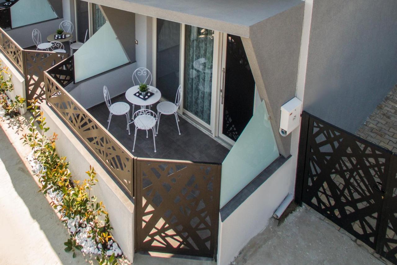 Oinoelia Luxury Suites & Residence Potos Eksteriør billede